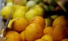 В супермаркетах начали продавать экзотические фрукты